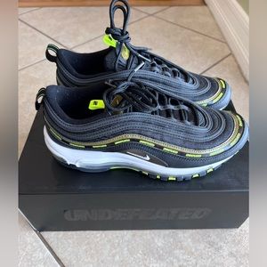 UNDEFEATED Air Max 97